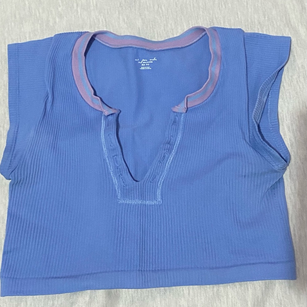 URBAN OUTFITTERS TOP